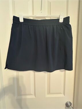 Tommy Bahama Navy Blue Athletic Skort